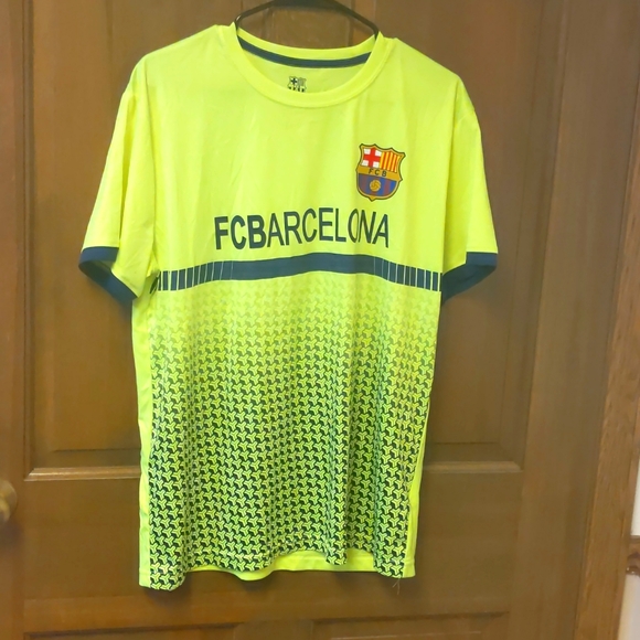 barcelona yellow jersey